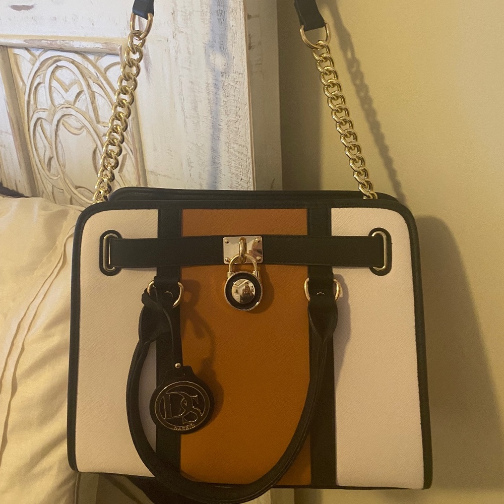 Handbag